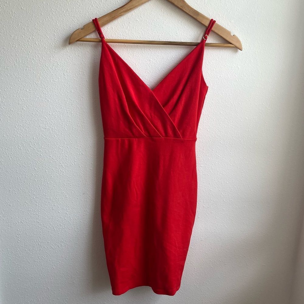 Lulu’s So Good Bodycon Red Dress Size XS